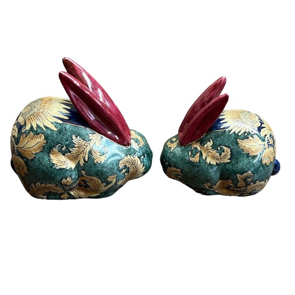 Vintage Oriental Set of Bunnies Decor - Picture 5 of 10